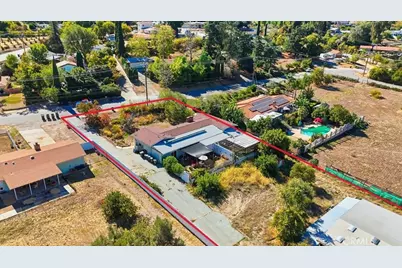 31750 Florida, Redlands, CA 92373 - Photo 43