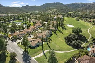 38411 Glen Abbey Ln, Murrieta, CA 92562 - Photo 11