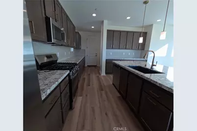 6334 Rainy Pass, Hesperia, CA 92345 - Photo 9