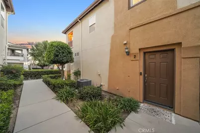 41710 Woodridge Avenue #2, Murrieta, CA 92562 - Photo 3