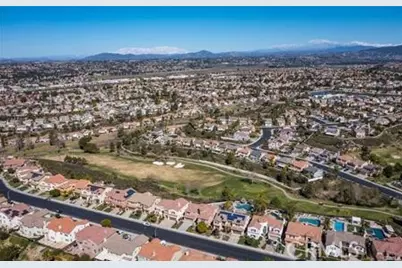 45344 Saint Tisbury Street, Temecula, CA 92592 - Photo 27