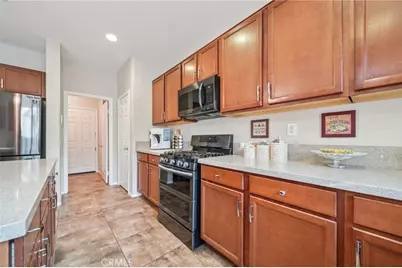 33263 Gypsum, Menifee, CA 92584 - Photo 9