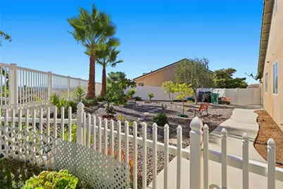 39320 Beringer, Murrieta, CA 92563 - Photo 37