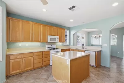 39320 Beringer, Murrieta, CA 92563 - Photo 25