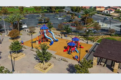 26068 Pinto Court, Moreno Valley, CA 92555 - Photo 39