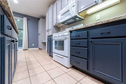 29715 Cottonwood Cove, Menifee, CA 92584 - Photo 15