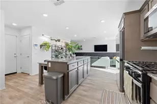 30927 Tempest Ct, Winchester, CA 92596 - Photo 15