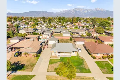 816 W G, Ontario, CA 91762 - Photo 39