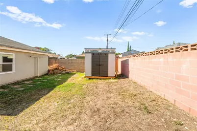 816 W G, Ontario, CA 91762 - Photo 37