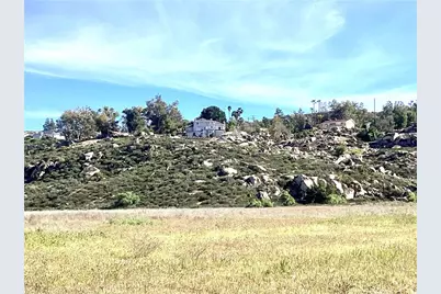 27990 Vista Del Valle, Hemet, CA 92544 - Photo 3