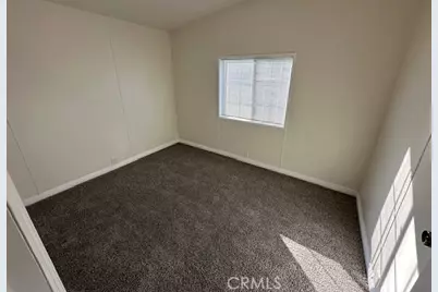 880 N. Lake Street #82, Hemet, CA 92544 - Photo 7