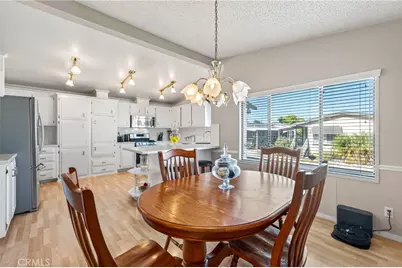 1300 W Menlo #163, Hemet, CA 92543 - Photo 11