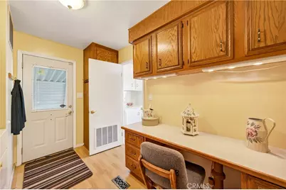 1300 W Menlo #163, Hemet, CA 92543 - Photo 33