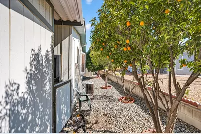 1300 W Menlo #163, Hemet, CA 92543 - Photo 41