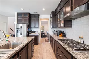 30517 Copper Rose, Murrieta, CA 92563 - Photo 7