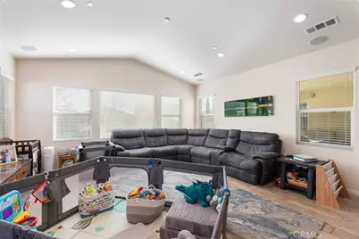 30517 Copper Rose, Murrieta, CA 92563 - Photo 11