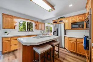 395 Primrose Cir, Lake Arrowhead, CA 92352 - Photo 13