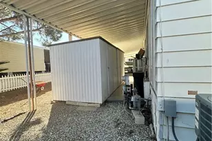 881 N Lake, Hemet, CA 92544 - Photo 19