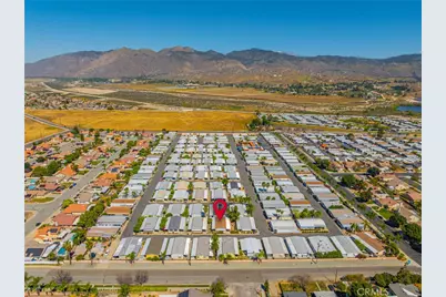 881 N Lake #301, Hemet, CA 92544 - Photo 31