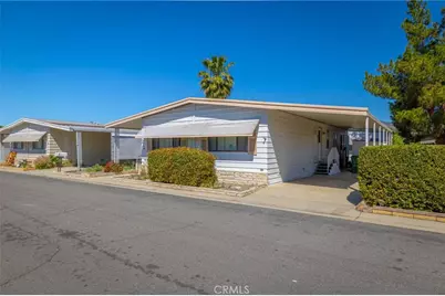 881 N Lake #301, Hemet, CA 92544 - Photo 3