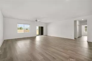 14829 Desert Lily Ct, Apple Valley, CA 92307 - Photo 3