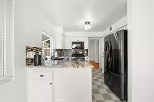 39795 Old Carriage, Murrieta, CA 92563 - Photo 17