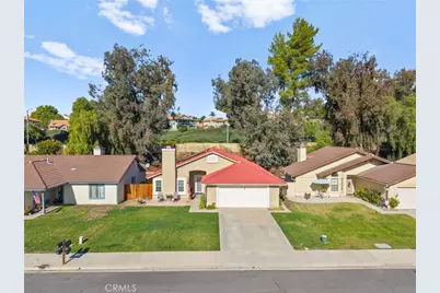 39795 Old Carriage, Murrieta, CA 92563 - Photo 9