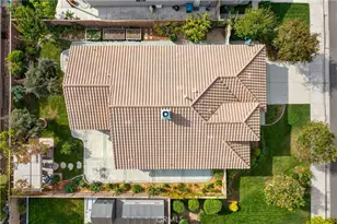 31619 Umbria Ln, Winchester, CA 92596 - Photo 11