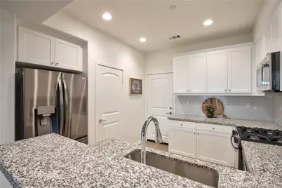 41985 Emelia Street #301, Murrieta, CA 92562 - Photo 11