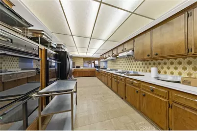 1895 W Devonshire Avenue #76, Hemet, CA 92545 - Photo 43