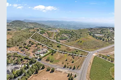 1 Avenida La Cresta, Murrieta, CA 92562 - Photo 3