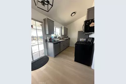 11013 Rome Beauty, California City, CA 93505 - Photo 17