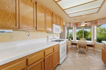 40083 Corte Lorca, Murrieta, CA 92562 - Photo 13