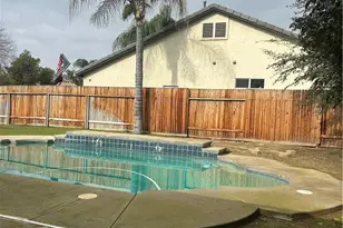 10622 Yosemite Falls Ave, Bakersfield, CA 93312 - Photo 47