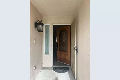 10622 Yosemite Falls Avenue, Bakersfield, CA 93312 - Photo 9