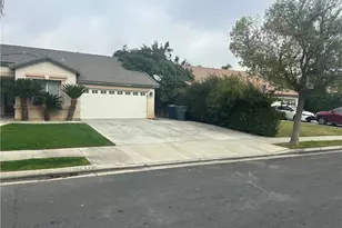 10622 Yosemite Falls Ave, Bakersfield, CA 93312 - Photo 5