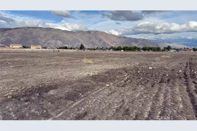 669 N Lyon, San Jacinto, CA 92582 - Photo 3