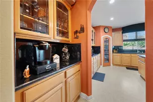 6920 Channel Ct, Eastvale, CA 91752 - Photo 11