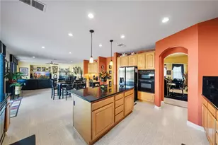 6920 Channel Ct, Eastvale, CA 91752 - Photo 17