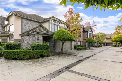 7373 Alicante, Carlsbad, CA 92009 - Photo 5