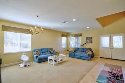 37718 Sedona, Murrieta, CA 92563 - Photo 3