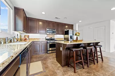 27037 Hidden Creek Court, Menifee, CA 92585 - Photo 11