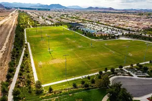 27037 Hidden Creek Ct, Menifee, CA 92585 - Photo 39