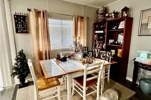 881 N Lake St, Hemet, CA 92544 - Photo 13