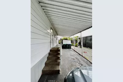 881 N Lake St #210, Hemet, CA 92544 - Photo 3