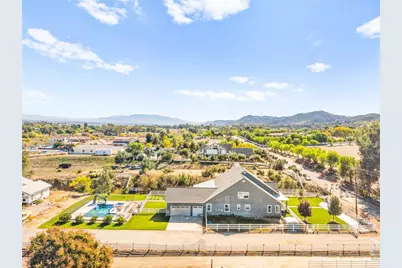 24940 Hayes, Murrieta, CA 92562 - Photo 13