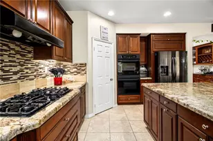 22862 Montanya, Murrieta, CA 92562 - Photo 19