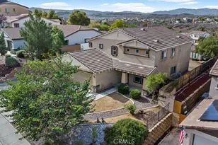 29015 Vermillion Ln, Menifee, CA 92587 - Photo 5