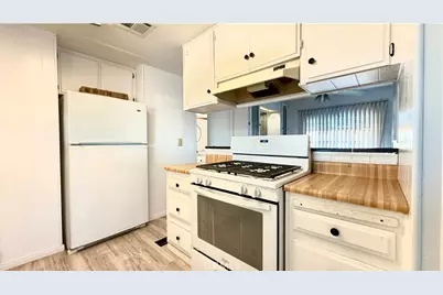 601 N Kirby #66, Hemet, CA 92545 - Photo 21