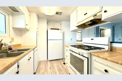 601 N Kirby #66, Hemet, CA 92545 - Photo 19